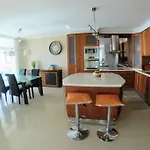 Appartement And The Ocean *